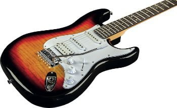 Vücut Şekli: Stratocaster