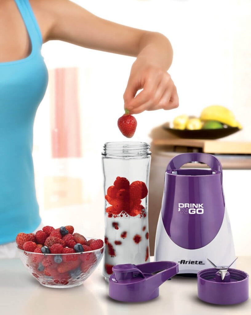 Önce en sevdiğiniz smoothie'yi hazırlayın