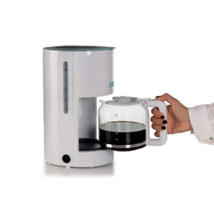 Kolay ve hızlı kullanım sağlayan kullanıcı dostu dizayn. Arkadaşlarla filtre kahve keyfi için 12 bardak kapasiteli cam sürahi. Yapışmaz kaplamalı ısıtma plakası