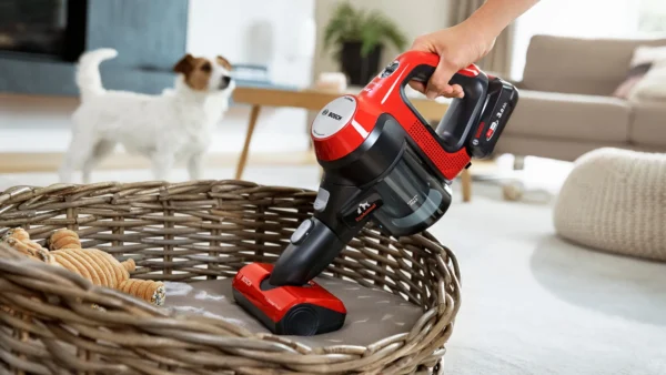 Bosch Bcs711Pet  18V Pro Animal Kırmızı Şarjlı Dikey Süpürge - Görsel 3