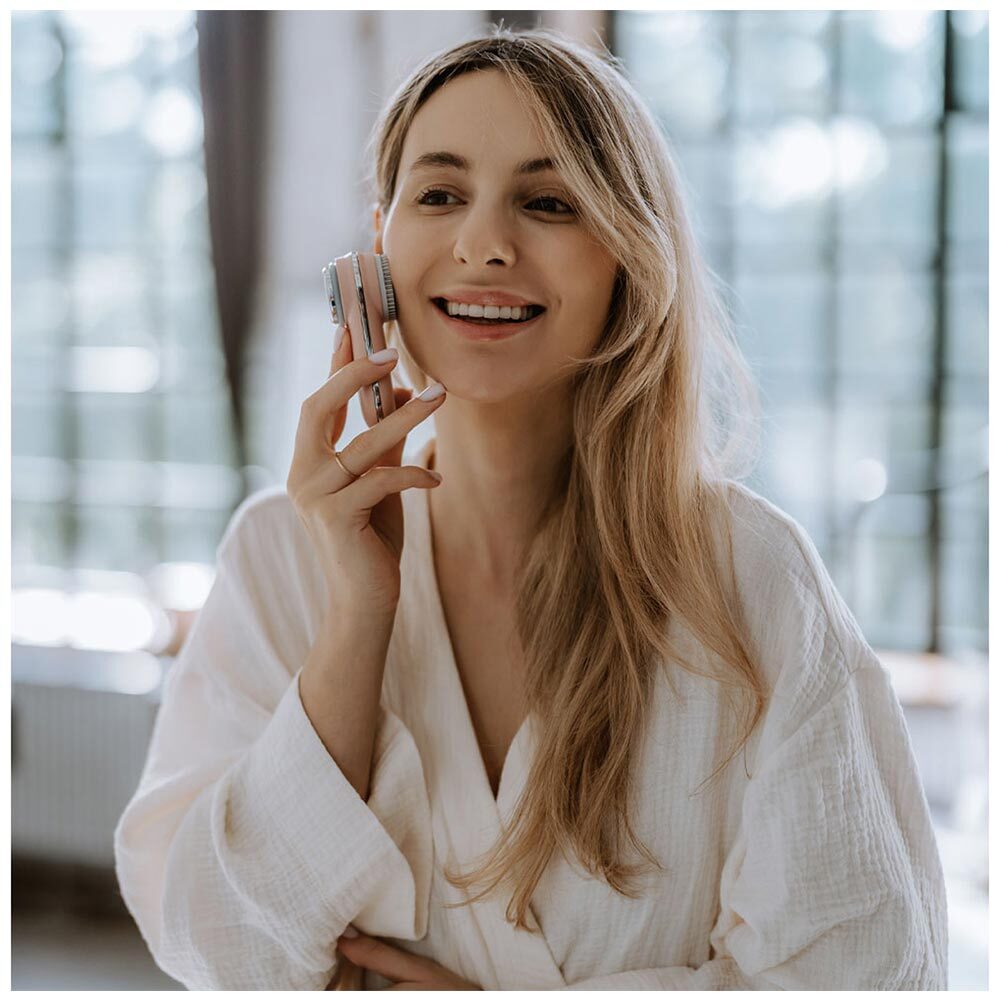 Yüz Temizleme Fırçası BEAUTIFLY Fresh Duo Care Pembe renkli