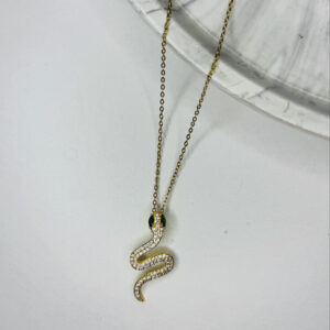 Yeşil Gözlü Taşlı Çelik Yılan Kolye – Altın Renk - GildoraAccessories