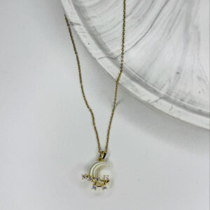 Çelik Gold Yıldız Haritalı Ay Kolye – Zarif ve Şık Tasarım - GildoraAccessories