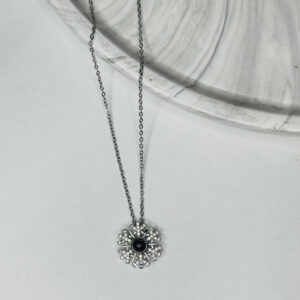 Çelik Kar Tanesi Kolye – Siyah Göz Detaylı Işıltılı Kadın Kolye | Paslanmaz Çelik - GildoraAccessories