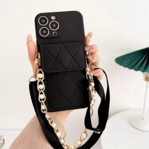 Siyah Zincirli Baklava Desen Çantalı Iphone 15 Promax Kılıf - Diğer