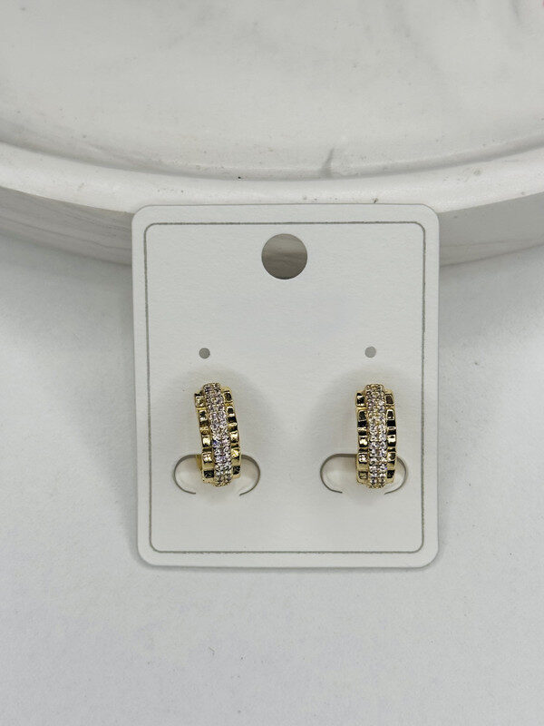 Çelik Taşlı Gold Halka Küpe – Parlak Zirkon Taş Sıralı Paslanmaz Kadın Küpe, Kararma Yapmaz - GildoraAccessories