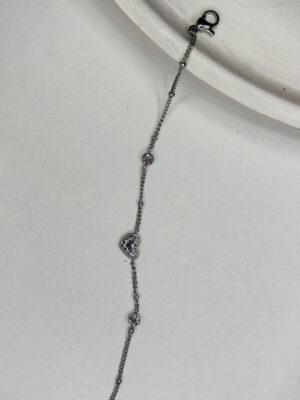 Çelik Kalpli Taş Detaylı Silver Bileklik – Paslanmaz Kadın Takı, Kararma Yapmaz Zarif Model