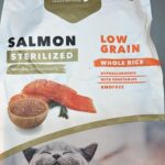 Amity Low Grain Sterlised Salmon 2Kg Kedi Kuru Maması