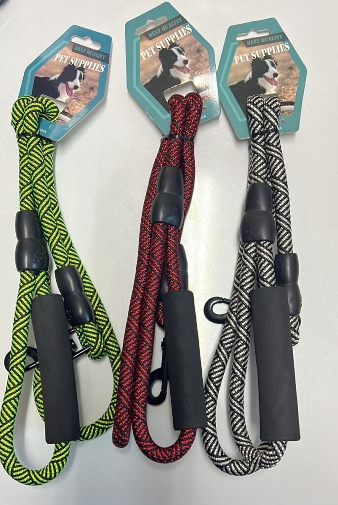 -Gezdi̇rme İpi̇ Köpek Oyuncak ve Tasmaları-kktc