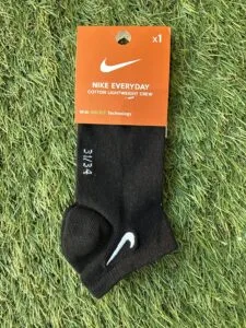 Nike Nakişli Siyah Kisa Çorap (31-34 Size)