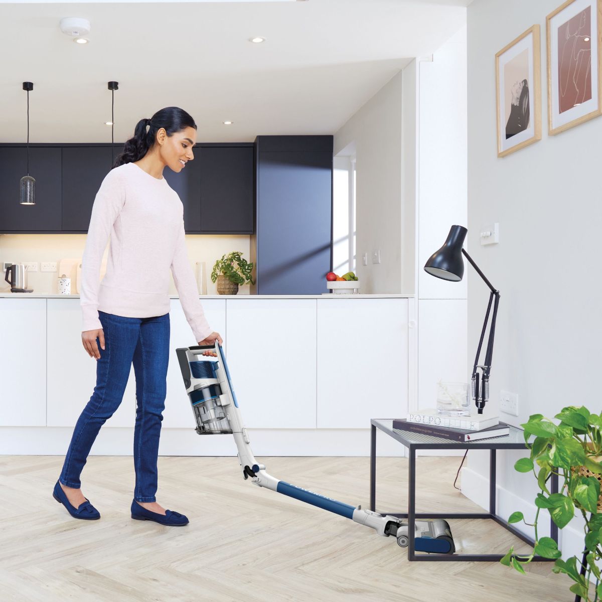 SHARK VC CORDLESS STICK