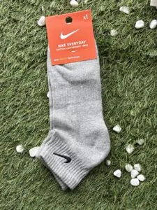 43-46 Nike Nakişli Kisa Gri Çorap