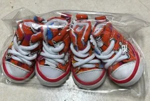 Köpek Ayakkabi Converse  Turuncu No:5 Köpek Oyuncak ve Tasmaları