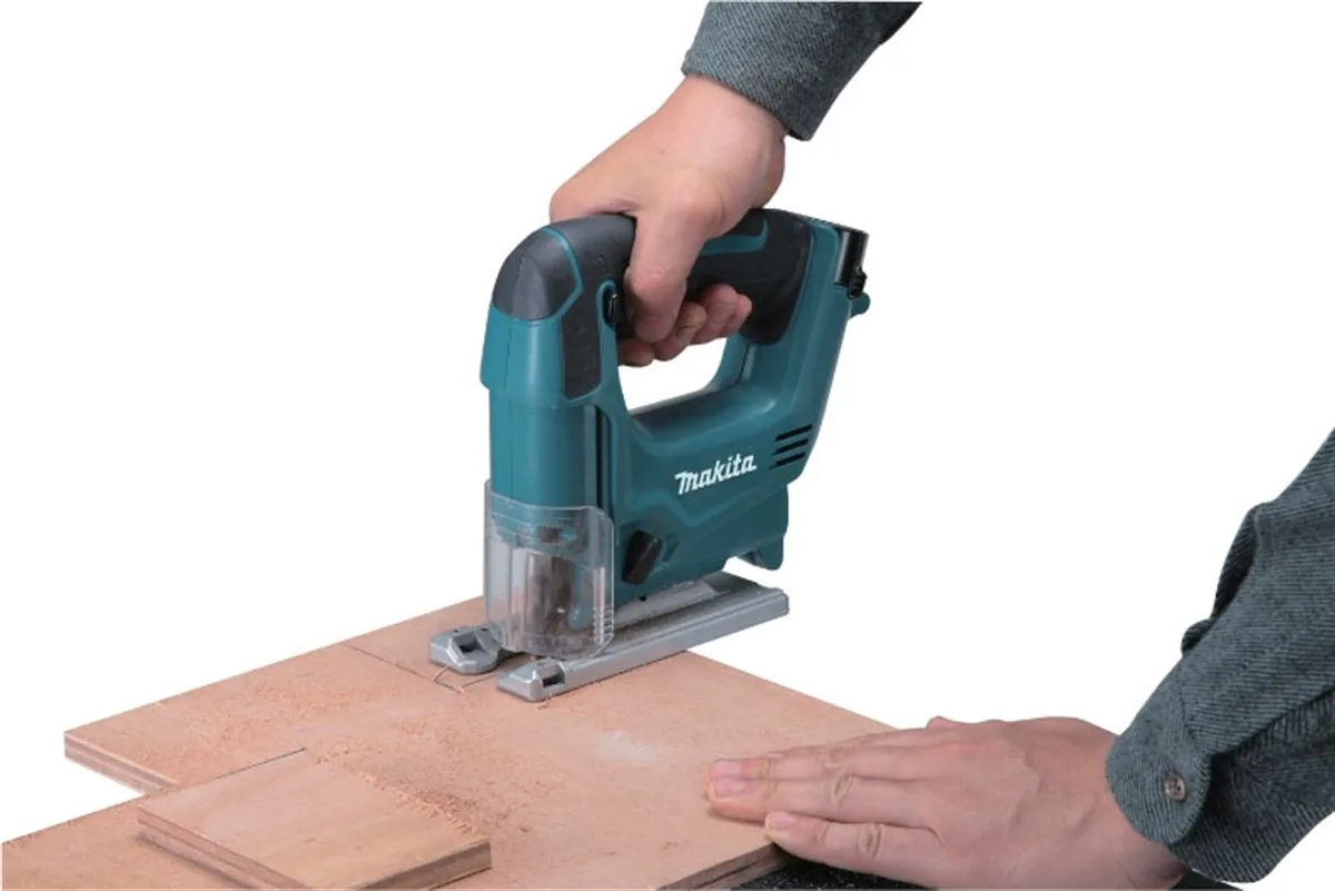 Makita Dekopaj Akülü 10.8V Lityum