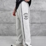 Parçali & Baskili Gri Eşofman Alti