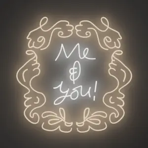 Me & You Neon Tabela