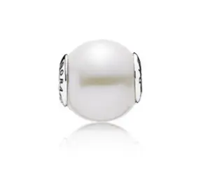 Pandora 796068P Charm Beyaz İtibar